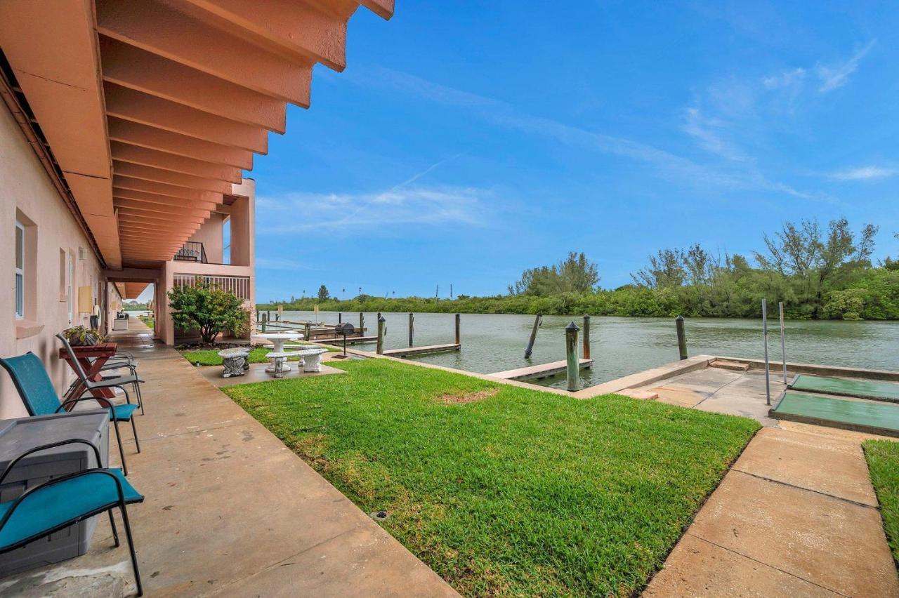 Picturesque Waterfront Studio Clearwater Beach Extérieur photo