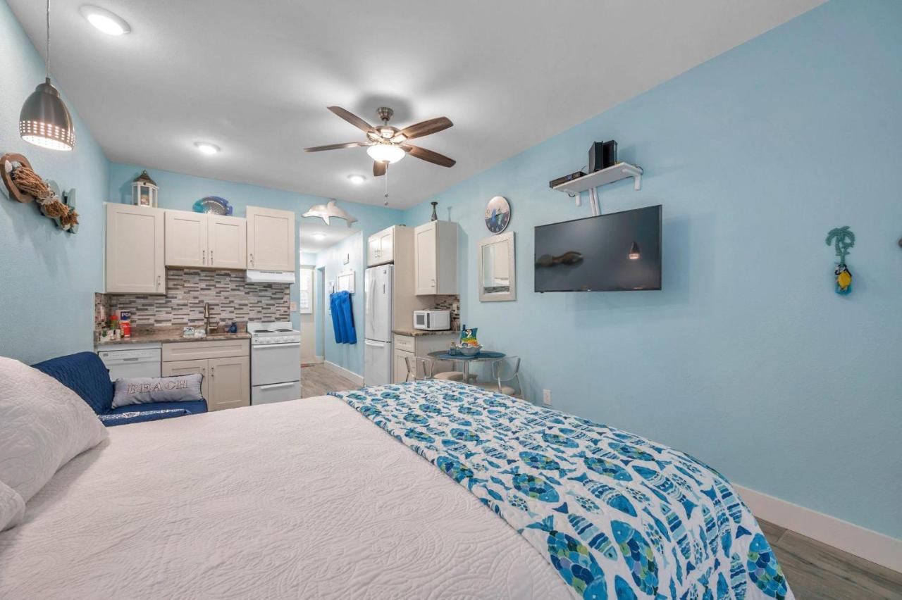Picturesque Waterfront Studio Clearwater Beach Extérieur photo