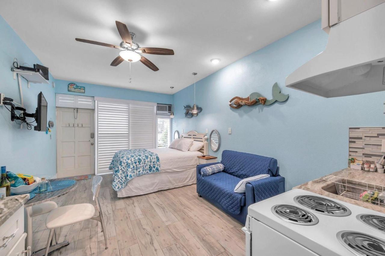Picturesque Waterfront Studio Clearwater Beach Extérieur photo