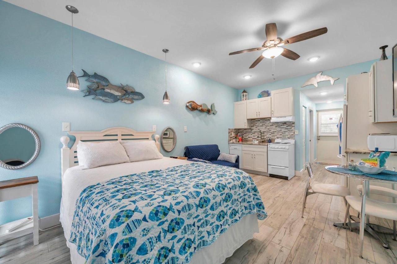 Picturesque Waterfront Studio Clearwater Beach Extérieur photo